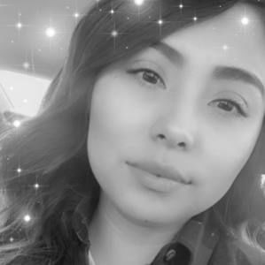 Meet your Posher, Reyna